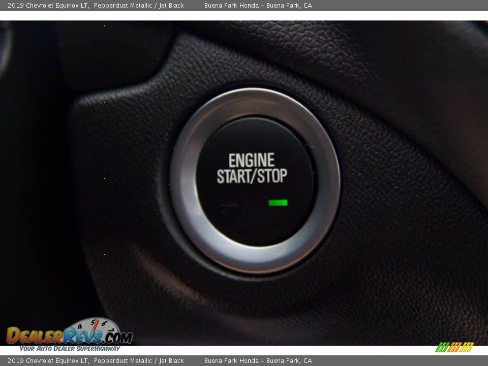 2019 Chevrolet Equinox LT Pepperdust Metallic / Jet Black Photo #14