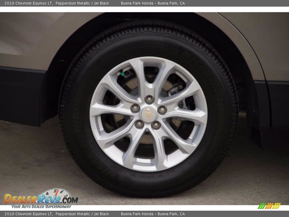 2019 Chevrolet Equinox LT Pepperdust Metallic / Jet Black Photo #34