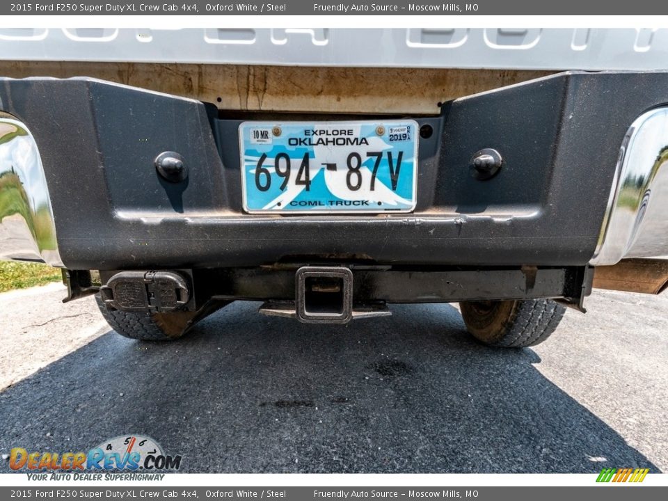 2015 Ford F250 Super Duty XL Crew Cab 4x4 Oxford White / Steel Photo #14