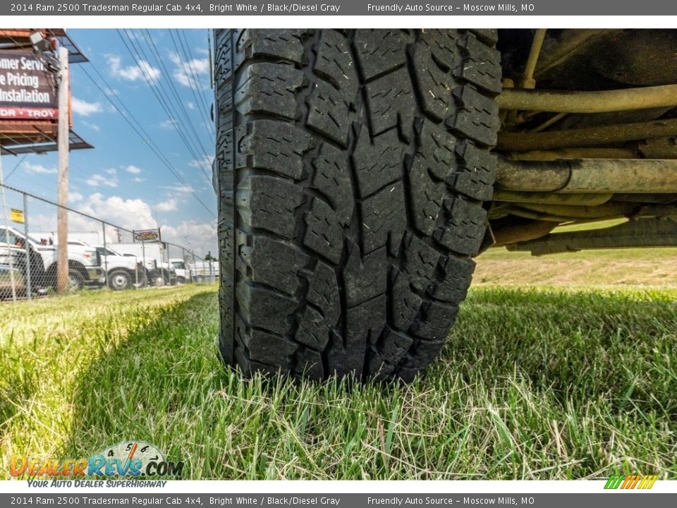 2014 Ram 2500 Tradesman Regular Cab 4x4 Bright White / Black/Diesel Gray Photo #12