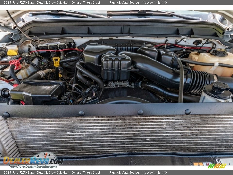 2015 Ford F250 Super Duty XL Crew Cab 4x4 Oxford White / Steel Photo #17