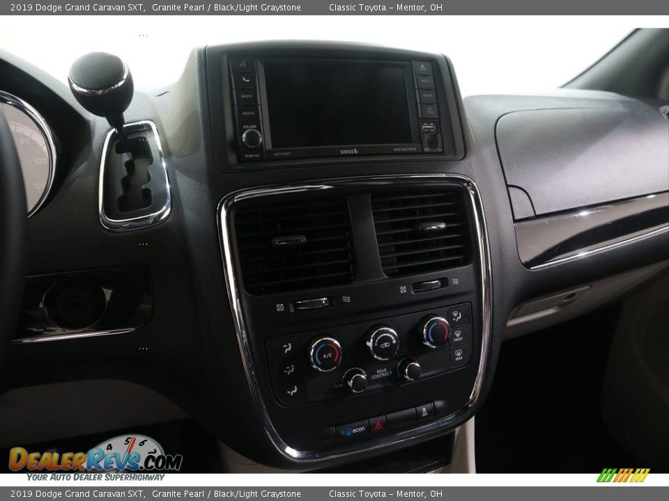 2019 Dodge Grand Caravan SXT Granite Pearl / Black/Light Graystone Photo #9