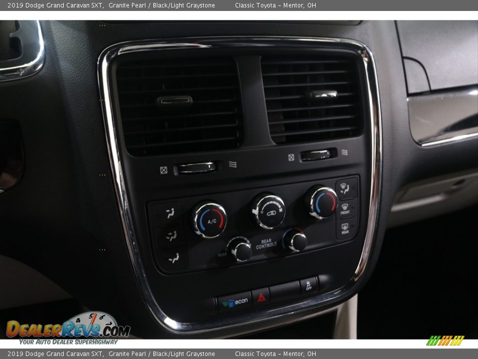 2019 Dodge Grand Caravan SXT Granite Pearl / Black/Light Graystone Photo #17