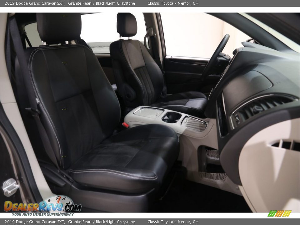 2019 Dodge Grand Caravan SXT Granite Pearl / Black/Light Graystone Photo #21