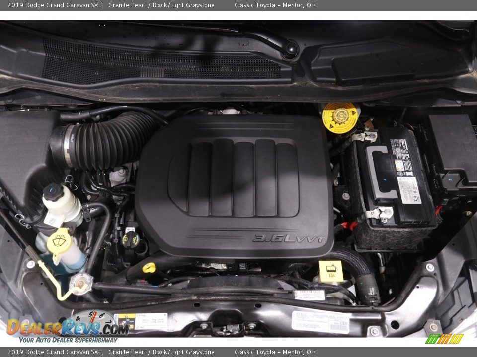2019 Dodge Grand Caravan SXT Granite Pearl / Black/Light Graystone Photo #26
