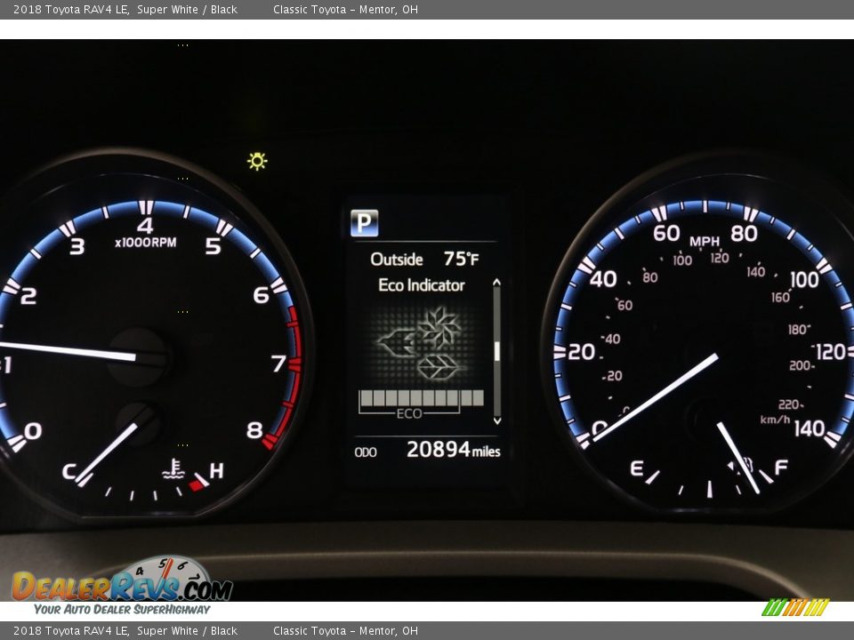 2018 Toyota RAV4 LE Super White / Black Photo #8