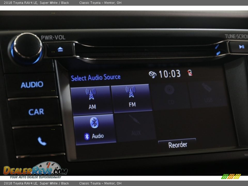 2018 Toyota RAV4 LE Super White / Black Photo #10