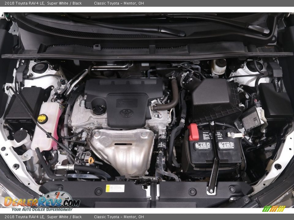 2018 Toyota RAV4 LE Super White / Black Photo #20