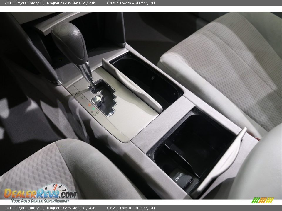 2011 Toyota Camry LE Magnetic Gray Metallic / Ash Photo #12