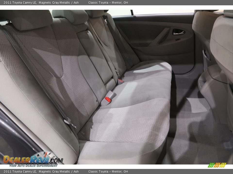 2011 Toyota Camry LE Magnetic Gray Metallic / Ash Photo #14