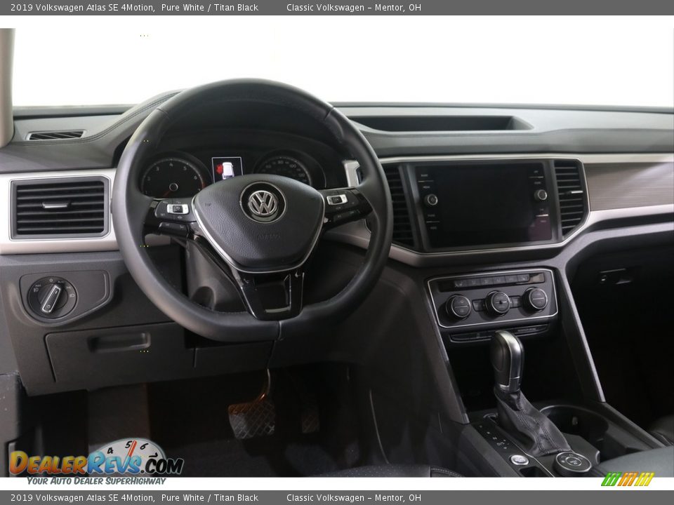 2019 Volkswagen Atlas SE 4Motion Pure White / Titan Black Photo #6