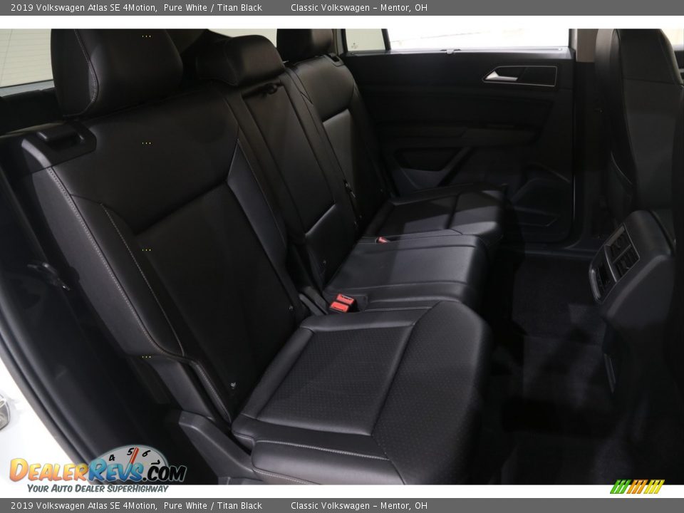 2019 Volkswagen Atlas SE 4Motion Pure White / Titan Black Photo #15