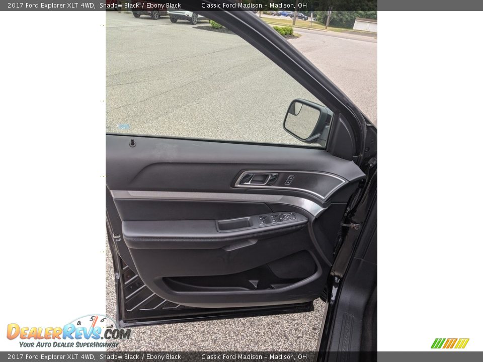 2017 Ford Explorer XLT 4WD Shadow Black / Ebony Black Photo #6