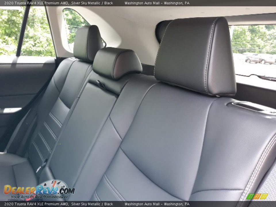2020 Toyota RAV4 XLE Premium AWD Silver Sky Metallic / Black Photo #25