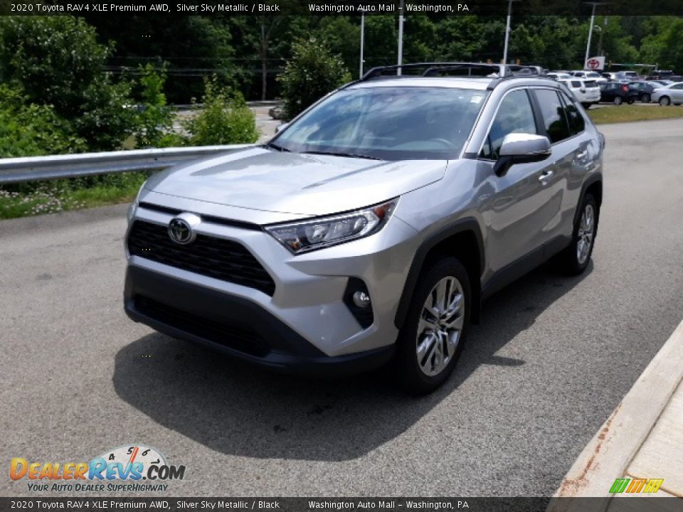 2020 Toyota RAV4 XLE Premium AWD Silver Sky Metallic / Black Photo #27