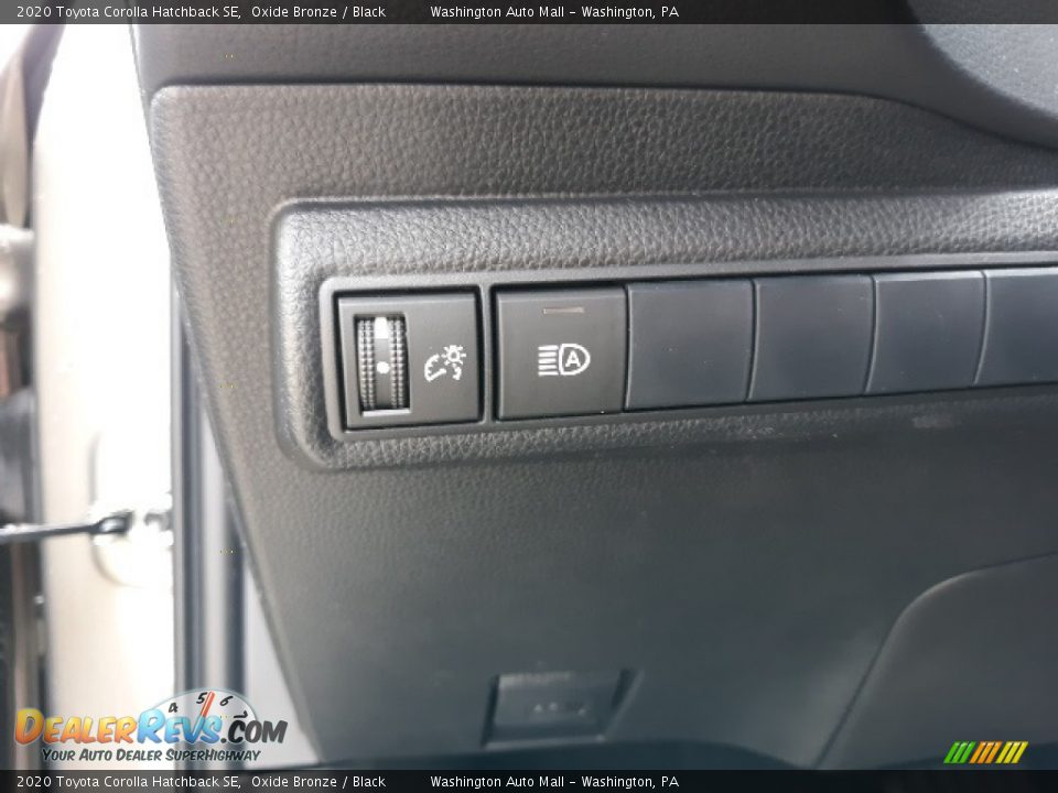 2020 Toyota Corolla Hatchback SE Oxide Bronze / Black Photo #10