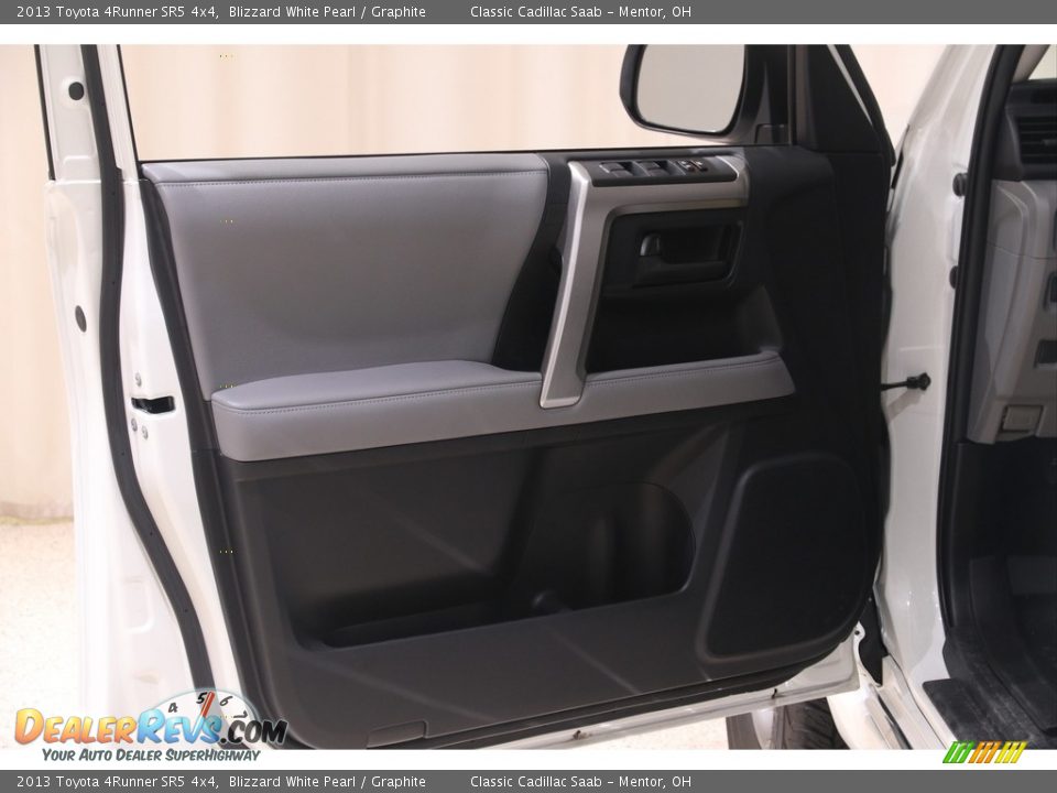 2013 Toyota 4Runner SR5 4x4 Blizzard White Pearl / Graphite Photo #4