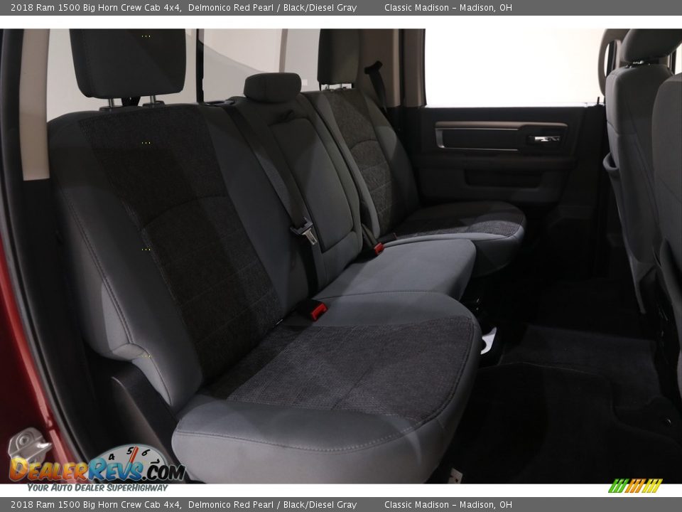 2018 Ram 1500 Big Horn Crew Cab 4x4 Delmonico Red Pearl / Black/Diesel Gray Photo #21