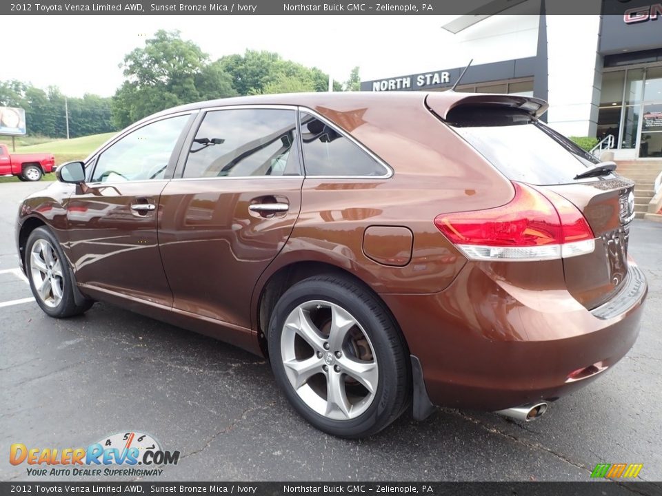 2012 Toyota Venza Limited AWD Sunset Bronze Mica / Ivory Photo #14
