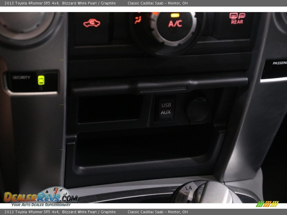 2013 Toyota 4Runner SR5 4x4 Blizzard White Pearl / Graphite Photo #12