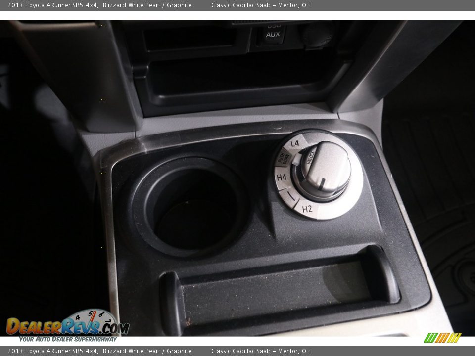2013 Toyota 4Runner SR5 4x4 Blizzard White Pearl / Graphite Photo #14