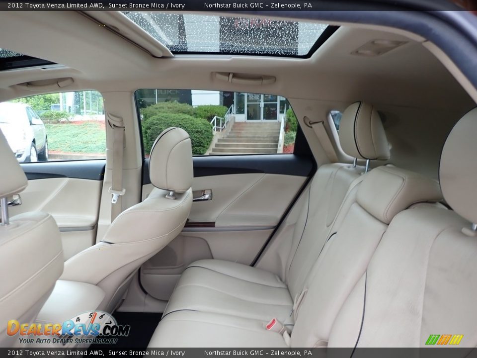 2012 Toyota Venza Limited AWD Sunset Bronze Mica / Ivory Photo #22