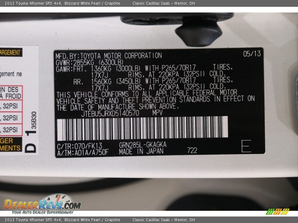 2013 Toyota 4Runner SR5 4x4 Blizzard White Pearl / Graphite Photo #20