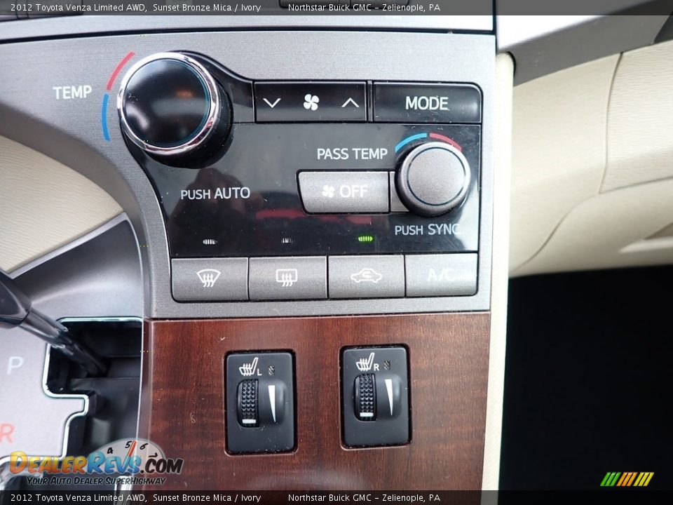 2012 Toyota Venza Limited AWD Sunset Bronze Mica / Ivory Photo #27