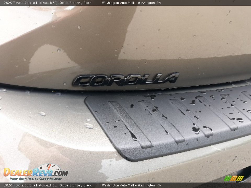 2020 Toyota Corolla Hatchback SE Oxide Bronze / Black Photo #33