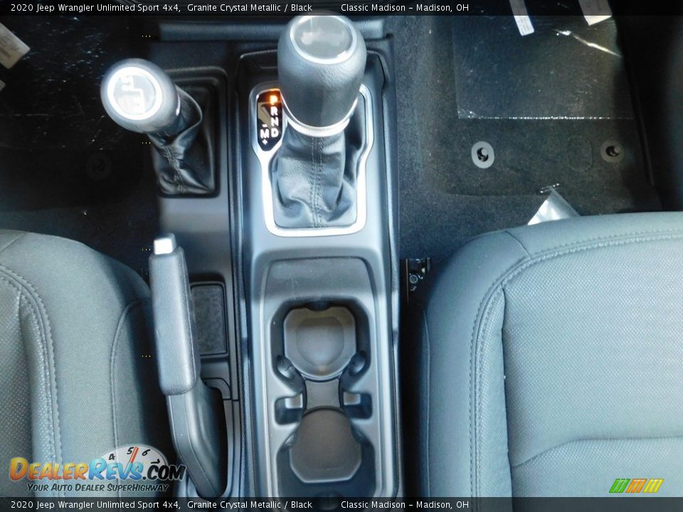2020 Jeep Wrangler Unlimited Sport 4x4 Granite Crystal Metallic / Black Photo #15