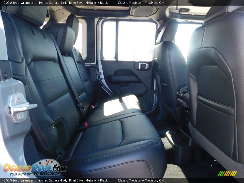 2020 Jeep Wrangler Unlimited Sahara 4x4 Billet Silver Metallic / Black Photo #8