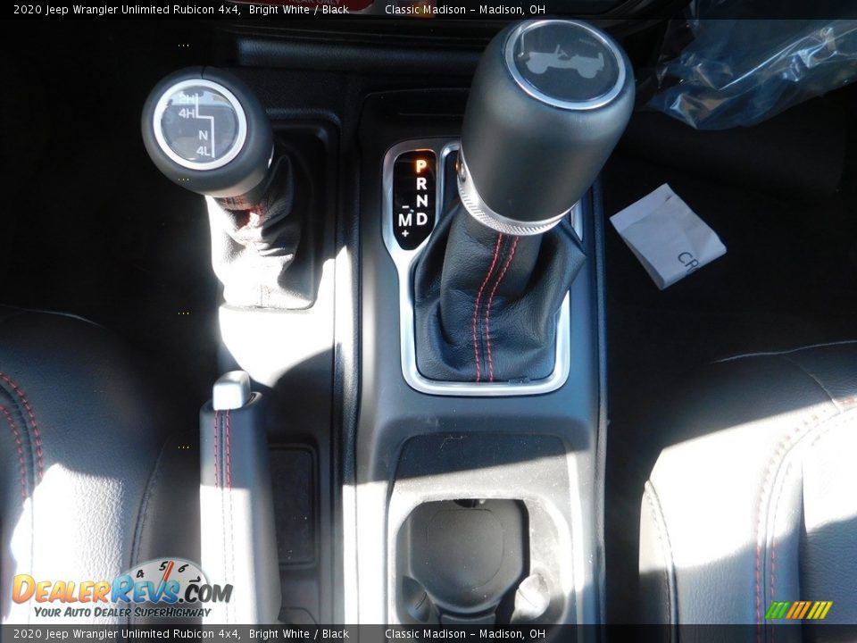 2020 Jeep Wrangler Unlimited Rubicon 4x4 Shifter Photo #13