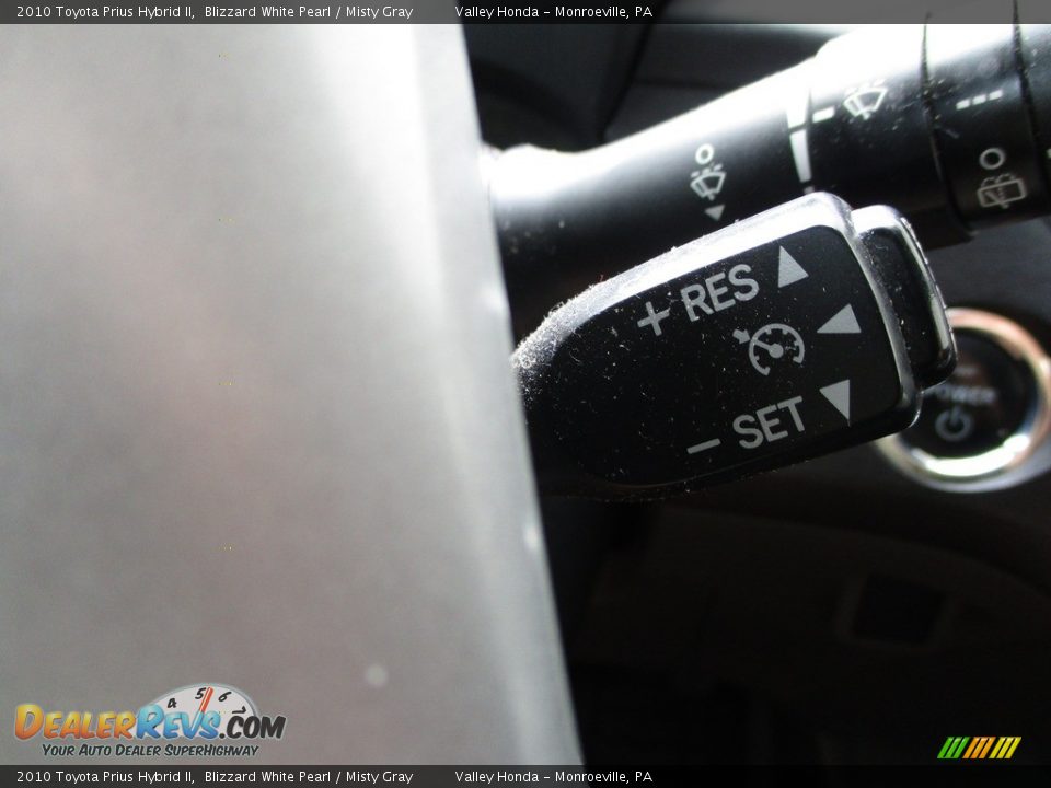 2010 Toyota Prius Hybrid II Blizzard White Pearl / Misty Gray Photo #17