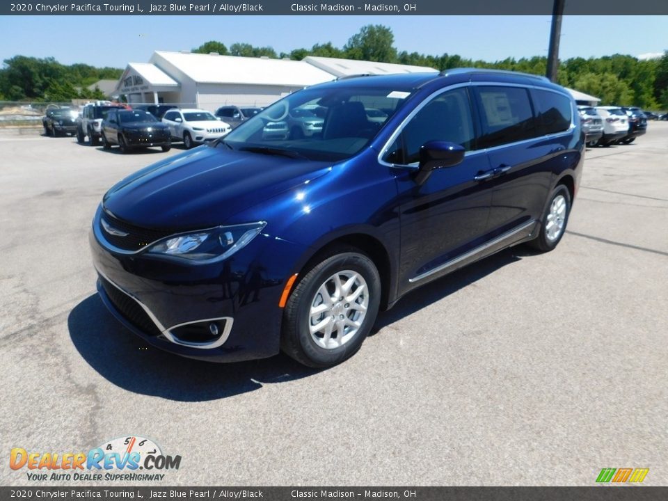 2020 Chrysler Pacifica Touring L Jazz Blue Pearl / Alloy/Black Photo #11