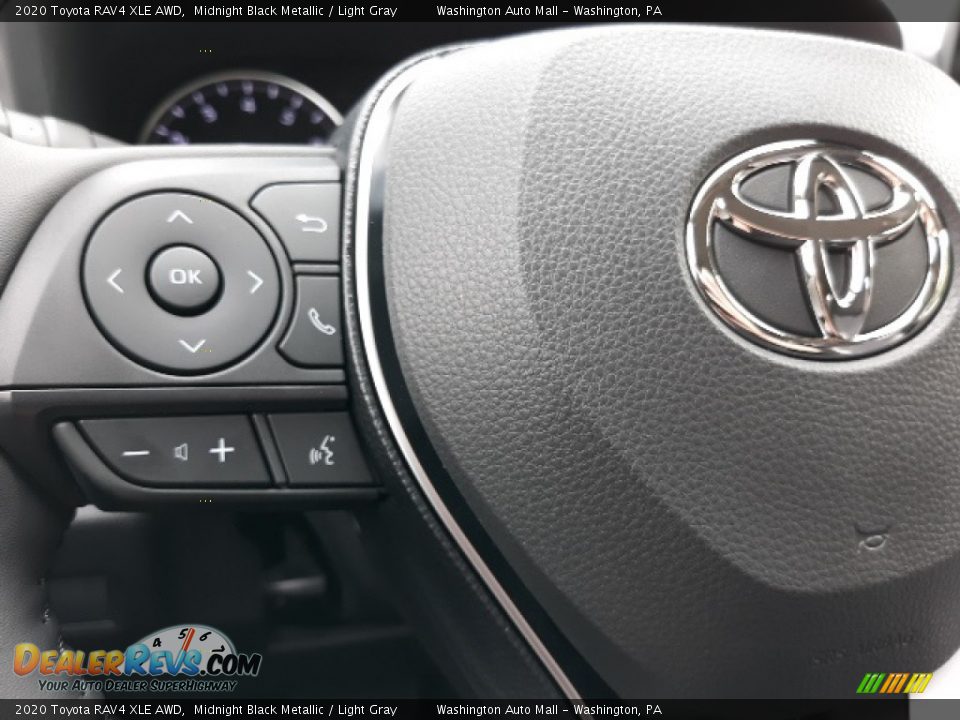 2020 Toyota RAV4 XLE AWD Midnight Black Metallic / Light Gray Photo #5