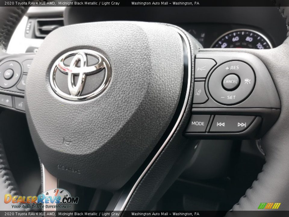 2020 Toyota RAV4 XLE AWD Midnight Black Metallic / Light Gray Photo #6