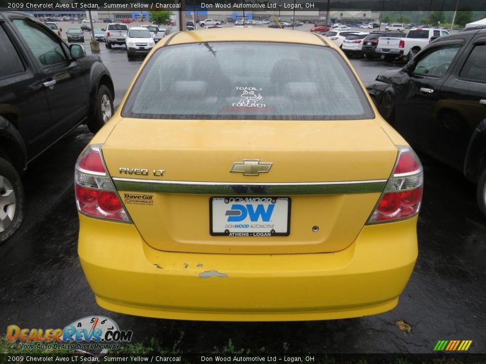 2009 Chevrolet Aveo LT Sedan Summer Yellow / Charcoal Photo #9
