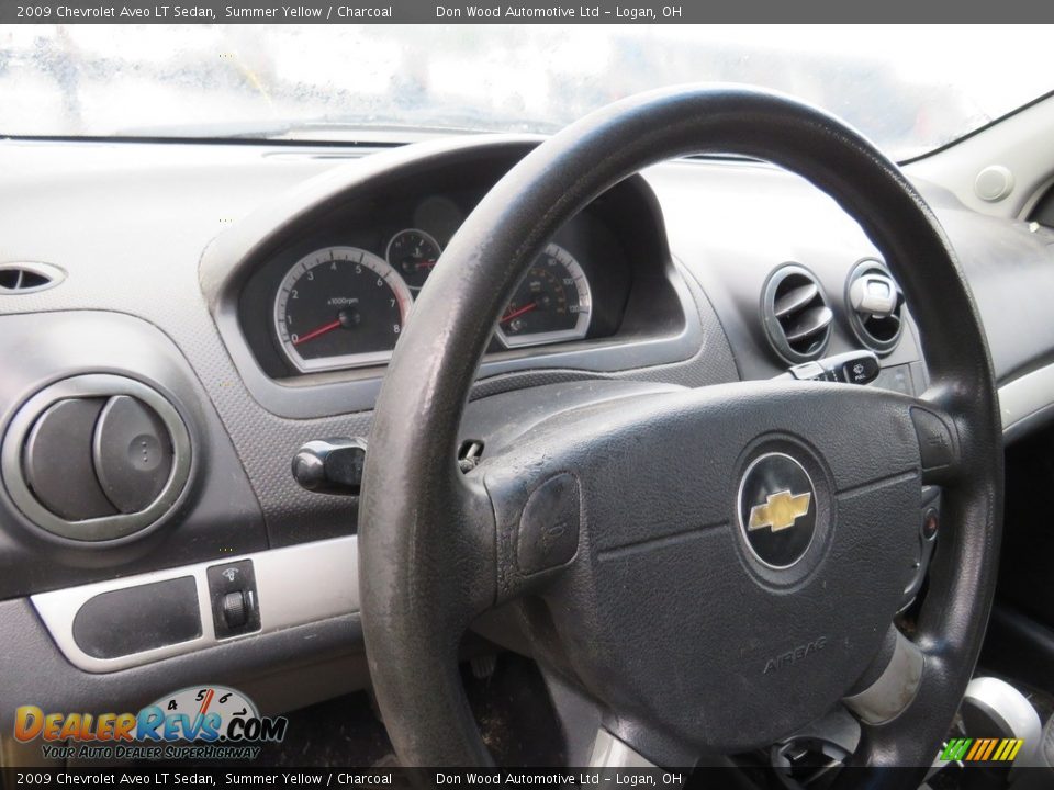 2009 Chevrolet Aveo LT Sedan Summer Yellow / Charcoal Photo #12