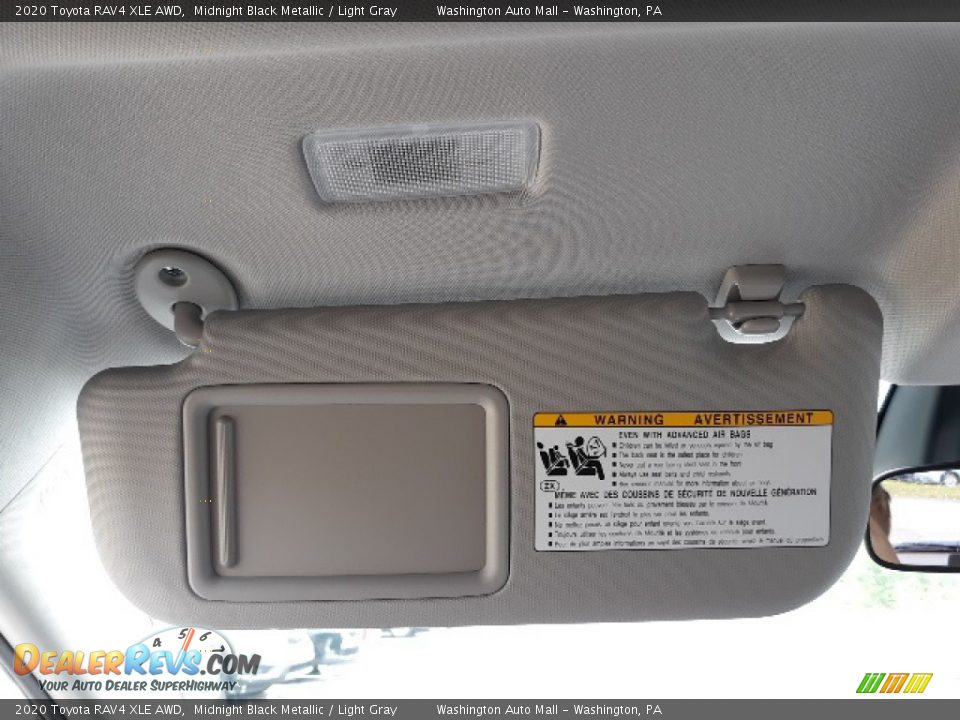 2020 Toyota RAV4 XLE AWD Midnight Black Metallic / Light Gray Photo #17