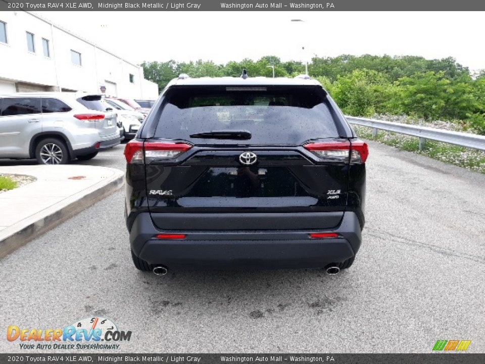 2020 Toyota RAV4 XLE AWD Midnight Black Metallic / Light Gray Photo #24