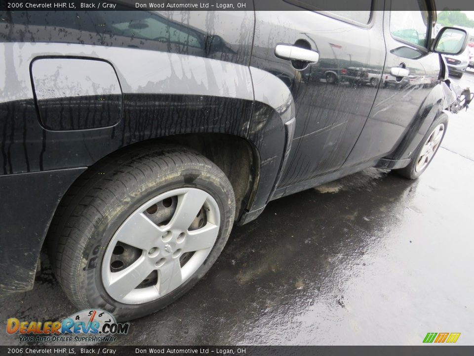 2006 Chevrolet HHR LS Black / Gray Photo #11