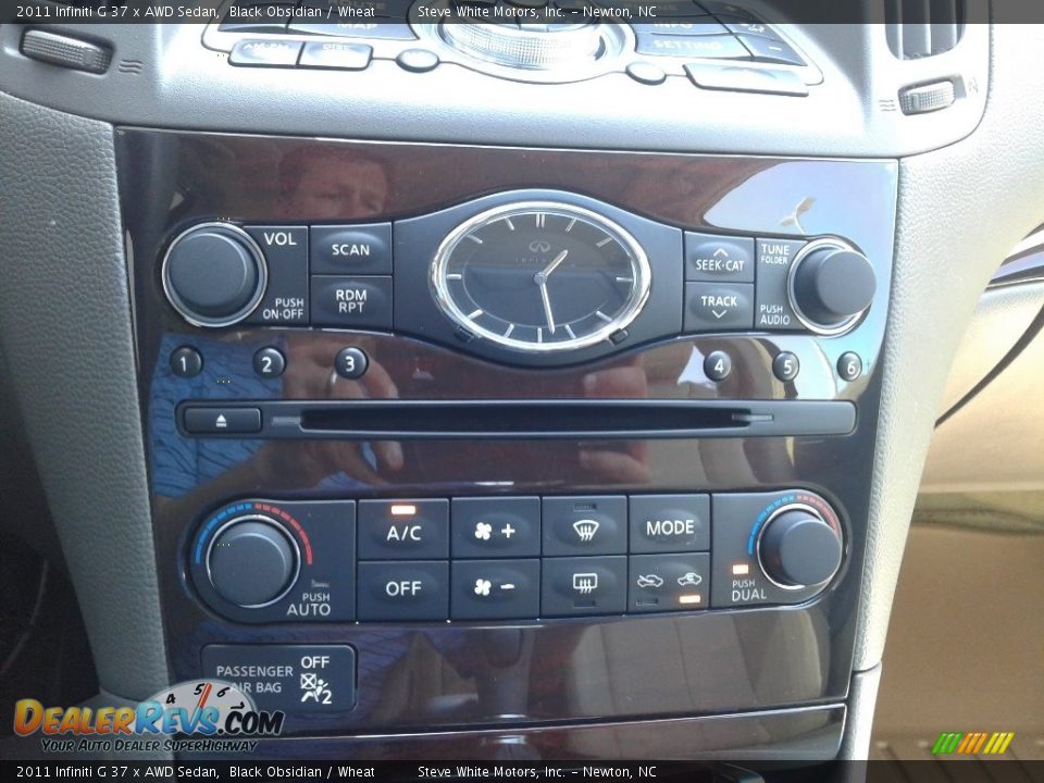 2011 Infiniti G 37 x AWD Sedan Black Obsidian / Wheat Photo #26