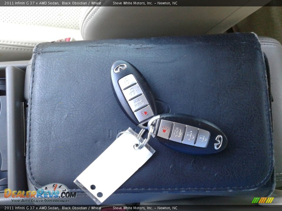 2011 Infiniti G 37 x AWD Sedan Black Obsidian / Wheat Photo #30