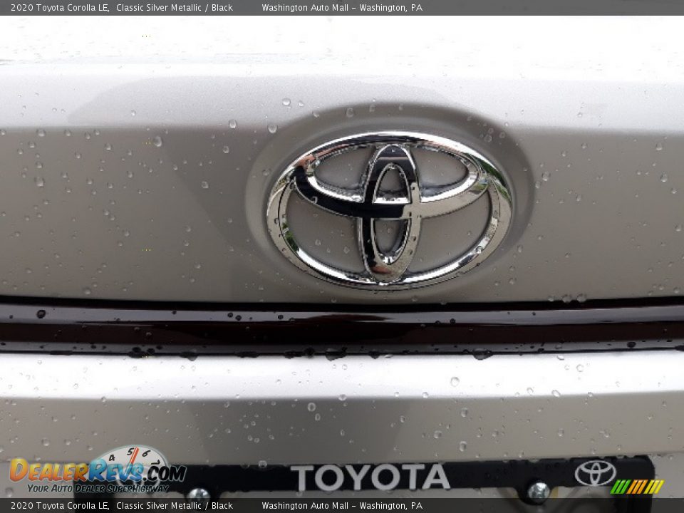 2020 Toyota Corolla LE Classic Silver Metallic / Black Photo #31