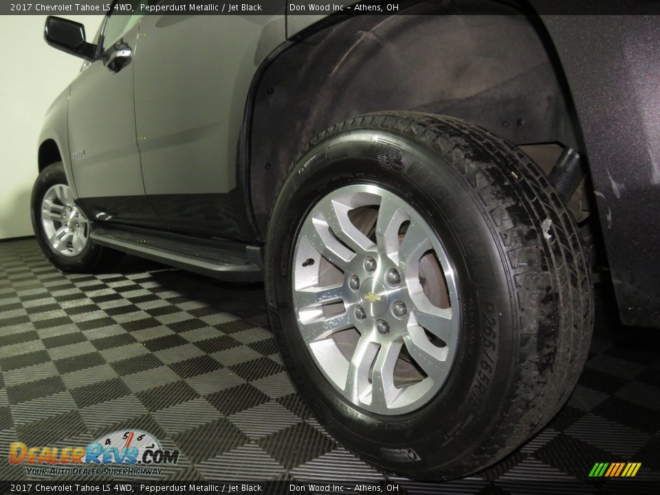 2017 Chevrolet Tahoe LS 4WD Pepperdust Metallic / Jet Black Photo #10