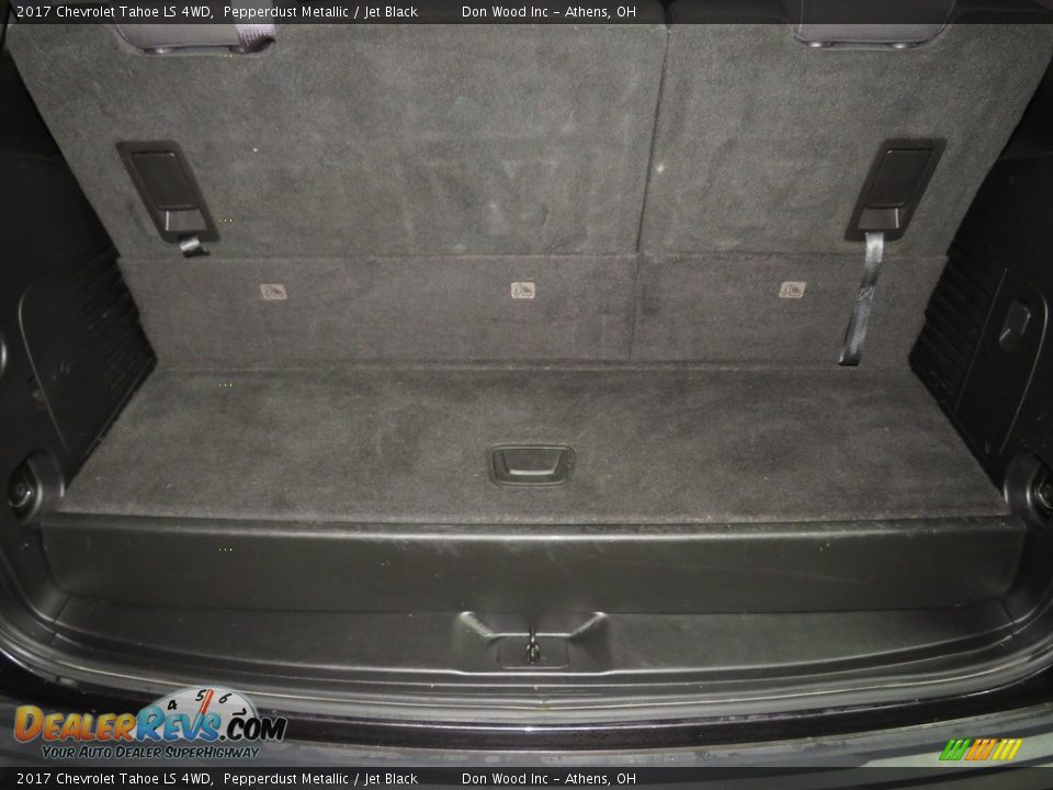 2017 Chevrolet Tahoe LS 4WD Pepperdust Metallic / Jet Black Photo #13