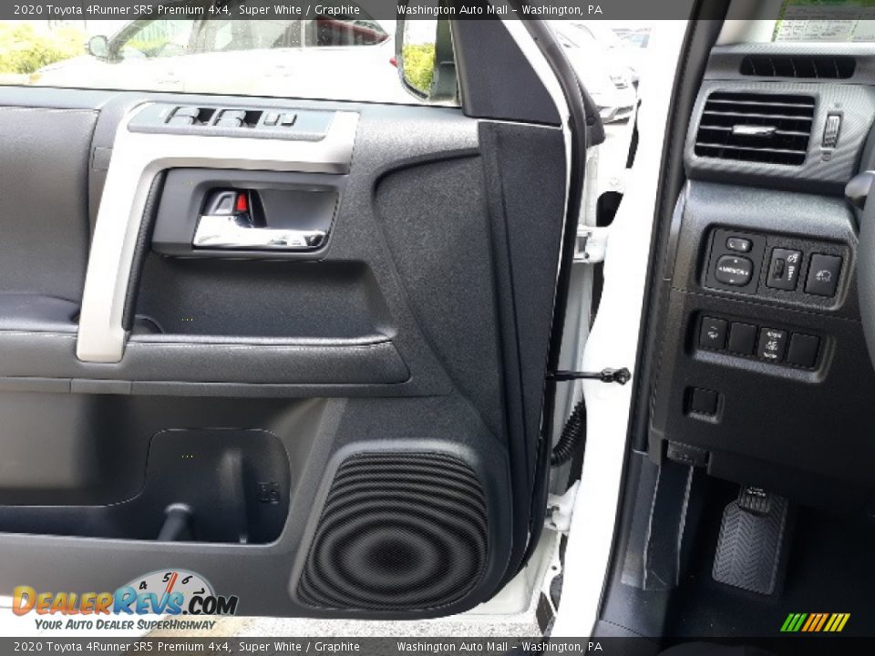 2020 Toyota 4Runner SR5 Premium 4x4 Super White / Graphite Photo #7