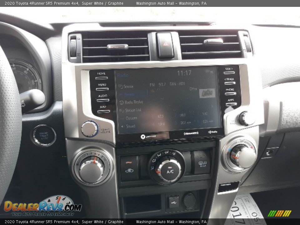 2020 Toyota 4Runner SR5 Premium 4x4 Super White / Graphite Photo #12
