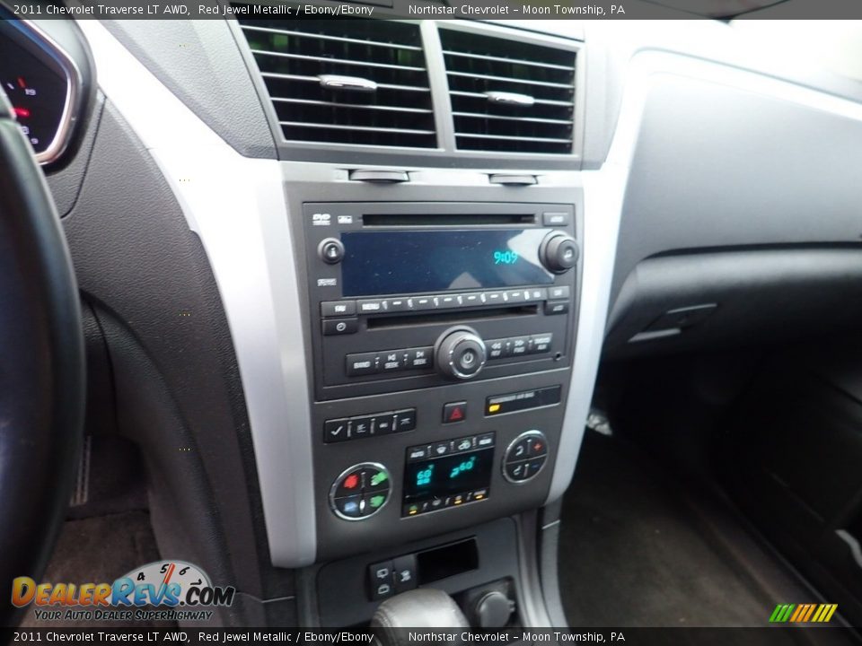 2011 Chevrolet Traverse LT AWD Red Jewel Metallic / Ebony/Ebony Photo #28