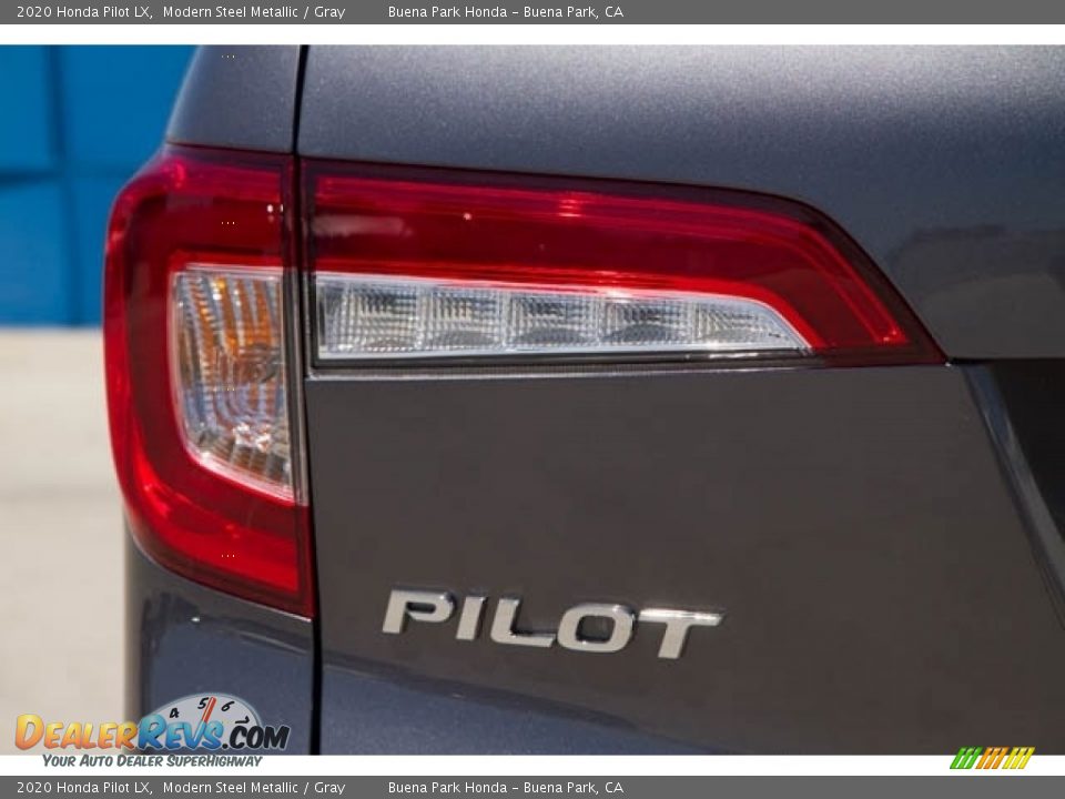 2020 Honda Pilot LX Modern Steel Metallic / Gray Photo #8